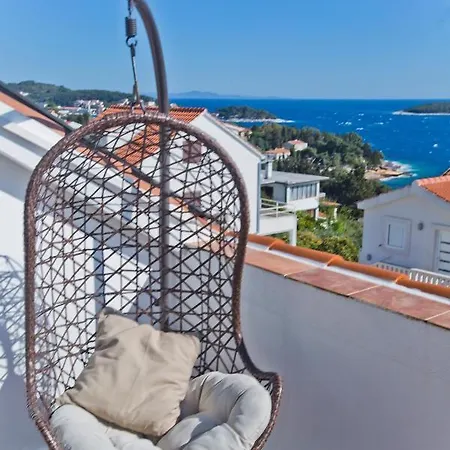 Apartment Marinka Viskovic *