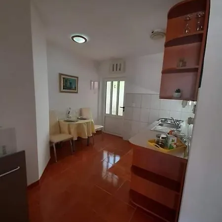 Marinka Viskovic Apartment Hvar Town