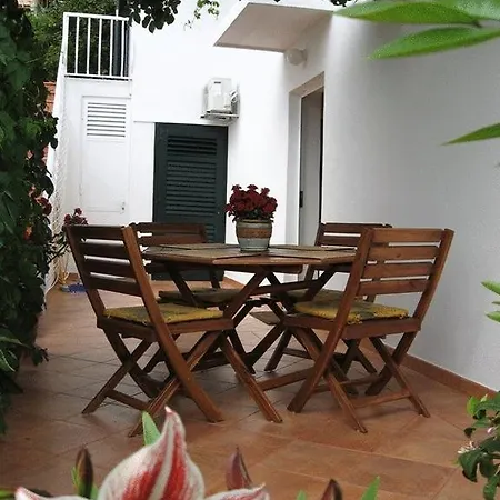 Apartment Marinka Viskovic Hvar Town